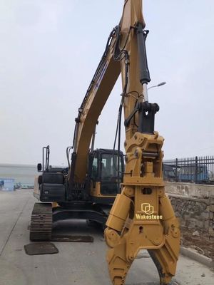 Excavator hydraulic shears for crushing and secondary demolition